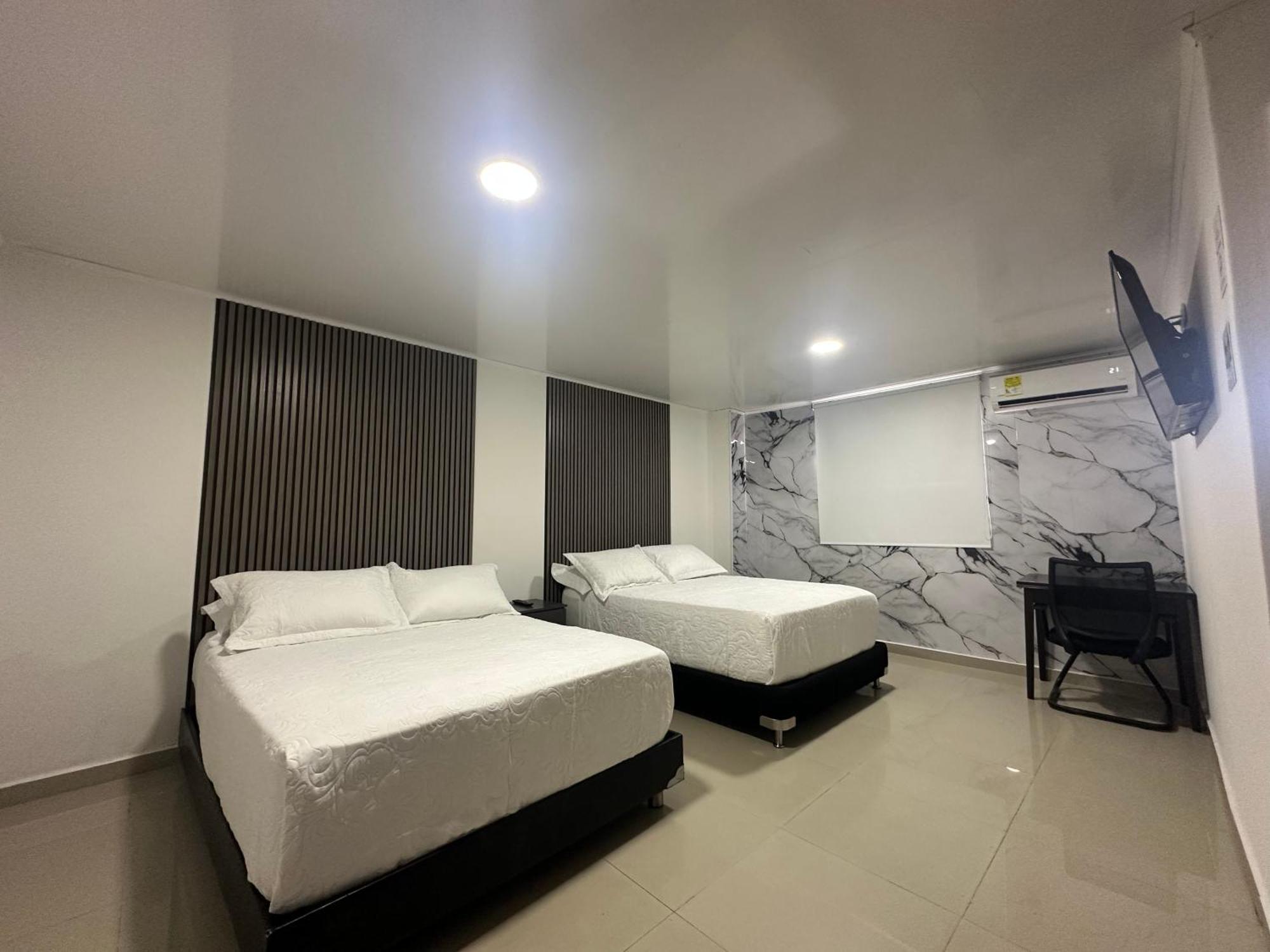 Apartahotel Plaza San Andres  Exterior photo