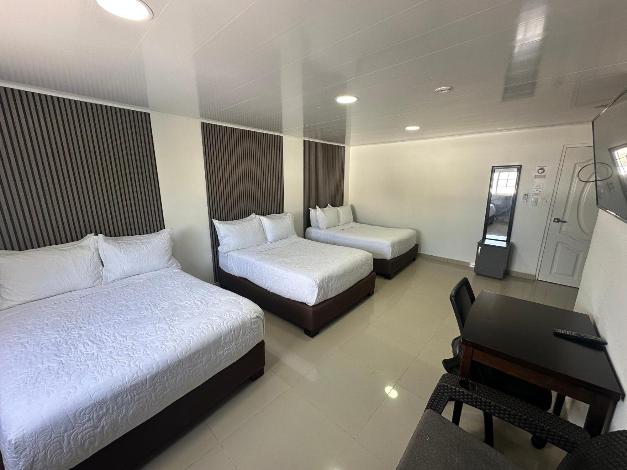 Apartahotel Plaza San Andres  Exterior photo