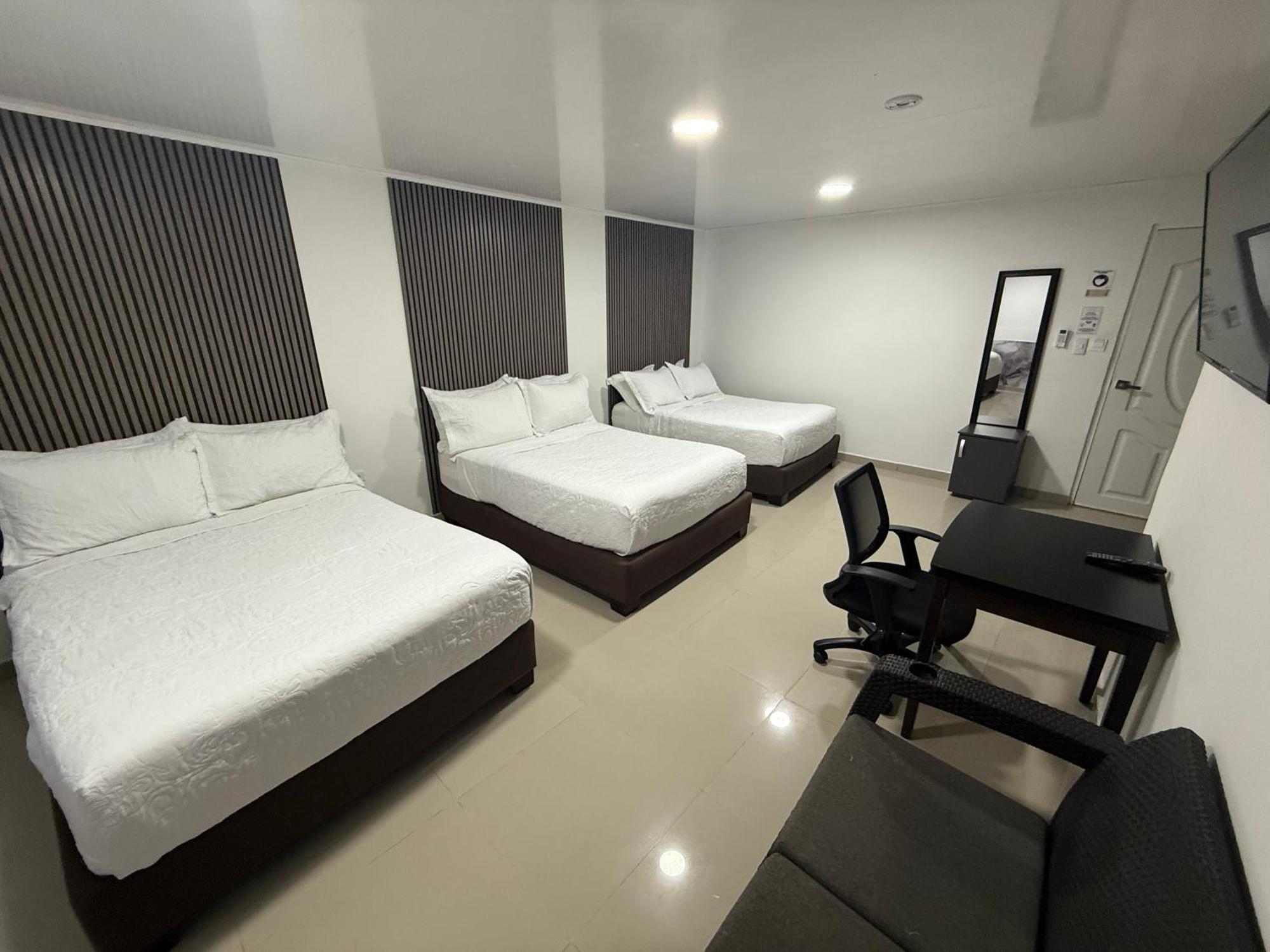 Apartahotel Plaza San Andres  Exterior photo