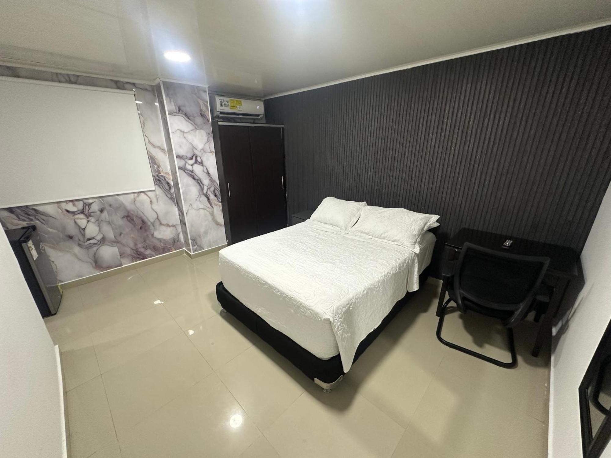 Apartahotel Plaza San Andres  Exterior photo