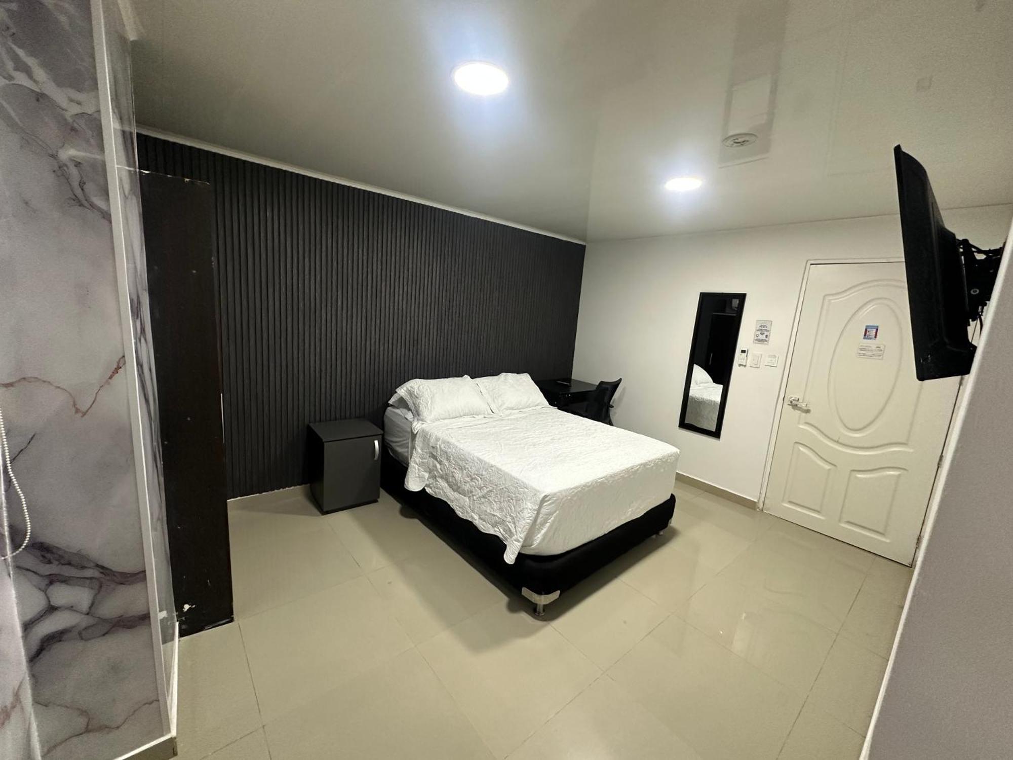 Apartahotel Plaza San Andres  Exterior photo